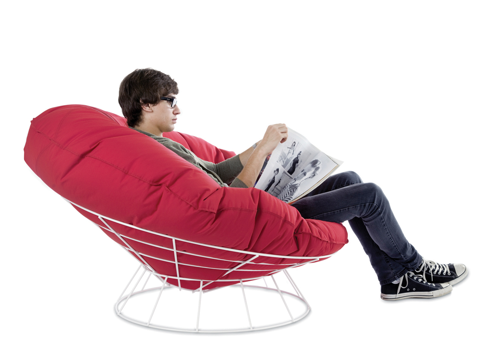 Bull'sNest_140102_Red_Profil01_rgb-----