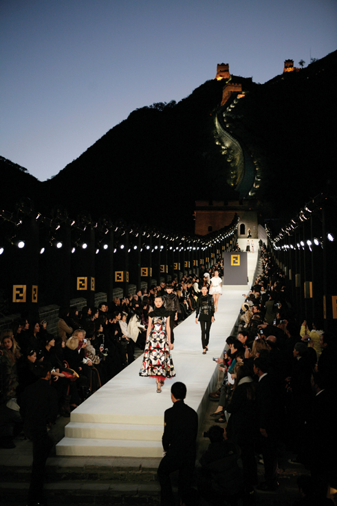 FENDI Great Wall-----