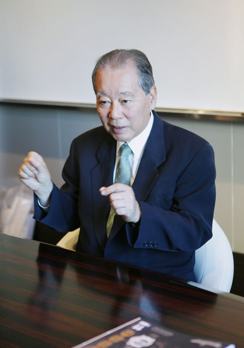 Fukutake Soichiro | StyleChosun